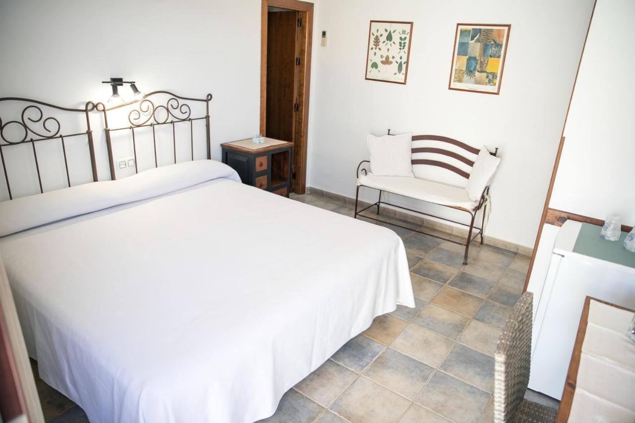 Hospederia Rural Los Palmitos 엘 포소 데 로스 프라일레스 외부 사진